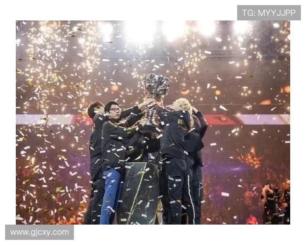 FPX战队以91分稳居Major赛积分榜首位争夺冠军之路愈发明朗 FPX战队以91分稳居Major赛积分榜首位争夺冠军之路愈发明朗