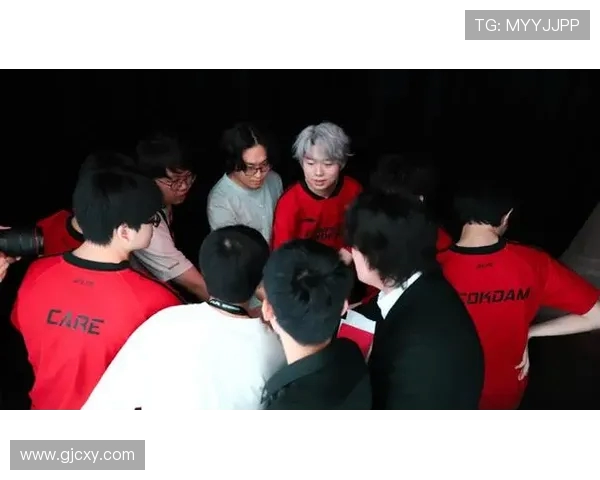 英雄联盟战术分析：深入探讨FPX团队包夹策略的成功与挑战