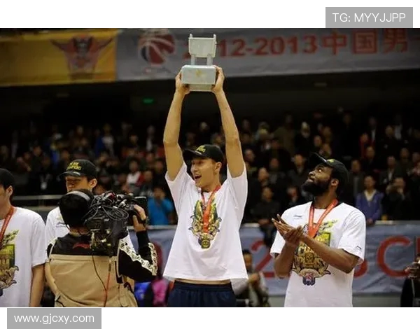 2012年北京与广东总决赛精彩回顾与赛季亮点分析