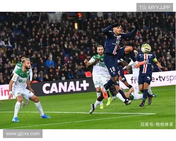 法联杯激战即将上演巴黎圣日耳曼对阵雷恩全力争胜 法联杯激战即将上演巴黎圣日耳曼对阵雷恩全力争胜