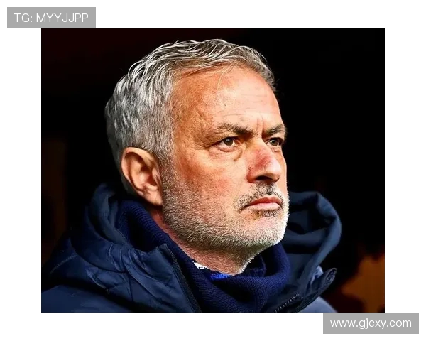 穆里尼奥怒斥欧足联罗马因争议点球惨遭淘汰的背后真相