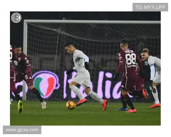 罗马与都灵精彩对决在线直播全程回顾与精彩瞬间解析