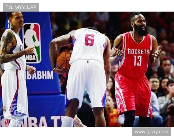 骑士与雷霆对决大比分分析揭示双方实力差距与战术布局