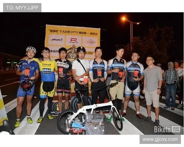 南京滑板队与重庆滑板队速度对决赛后分析与精彩回顾