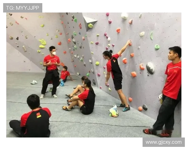 重庆攀岩队的阵地战揭秘：探索攀岩深度与团队精神的结合之道