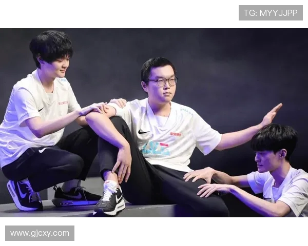 BLG在Major赛中的团队配合分析与表现评估