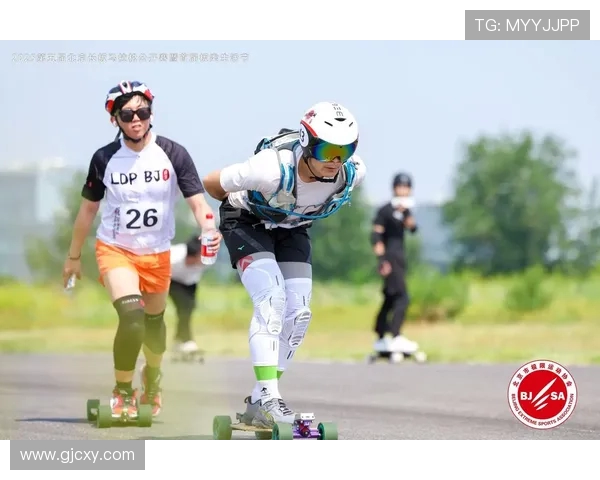 南京滑板队以78分稳居城市马拉松积分榜首位竞争激烈引人关注